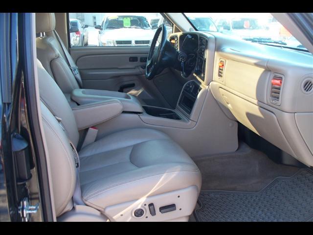 GMC Sierra 2005 photo 3