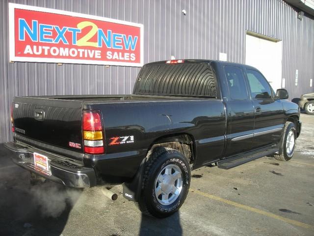 GMC Sierra SLT Pickup