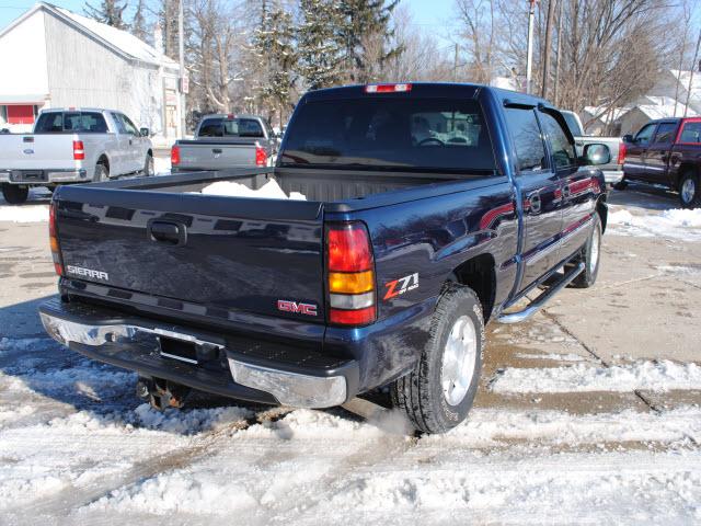 GMC Sierra 2005 photo 5