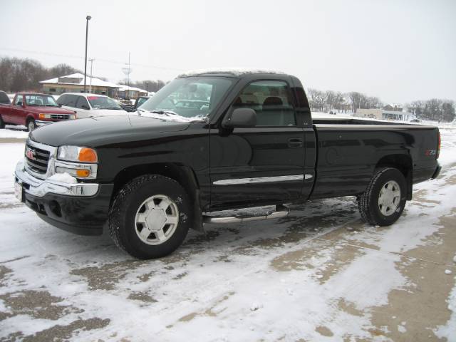 GMC Sierra 2005 photo 4