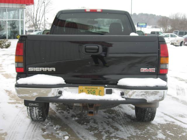 GMC Sierra 2005 photo 5