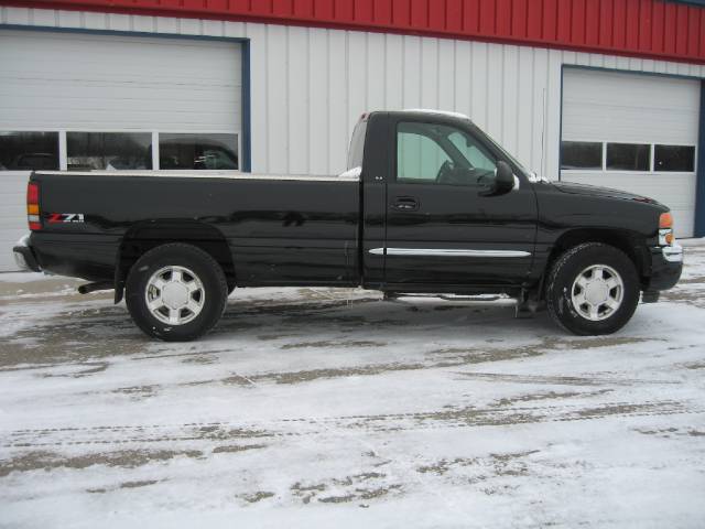 GMC Sierra 2005 photo 3