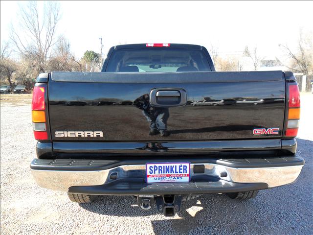 GMC Sierra SLT Pickup