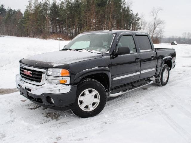 GMC Sierra 2005 photo 3