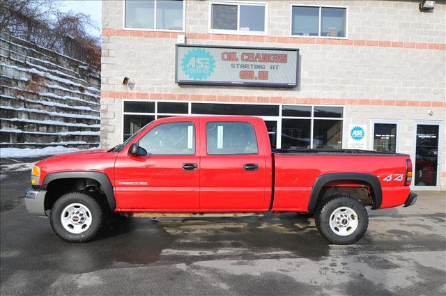 GMC Sierra 2005 photo 3