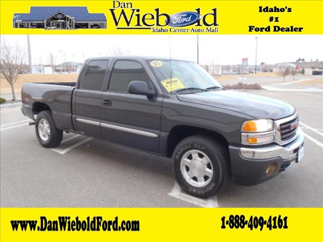 GMC Sierra 2005 photo 4
