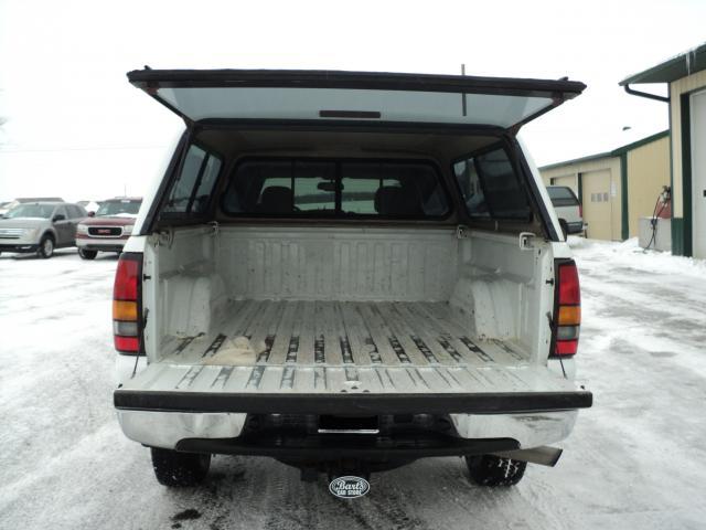 GMC Sierra SLT Pickup