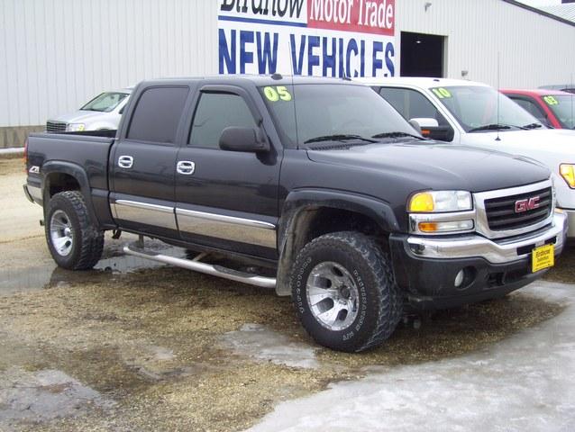 GMC Sierra 2005 photo 1
