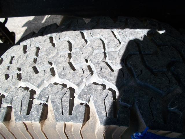 GMC Sierra 2005 photo 2