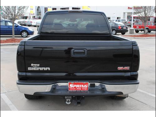 GMC Sierra 2005 photo 3