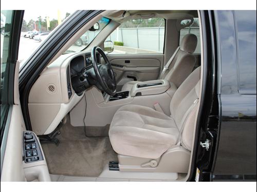 GMC Sierra 2005 photo 2