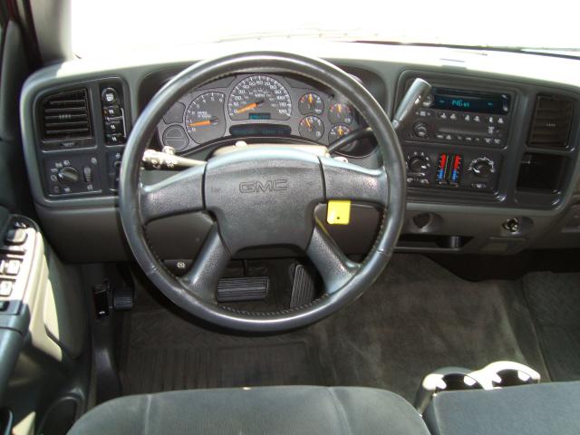 GMC Sierra 2005 photo 5