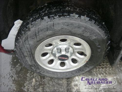 GMC Sierra 2005 photo 2