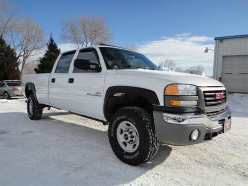 GMC Sierra 2005 photo 2
