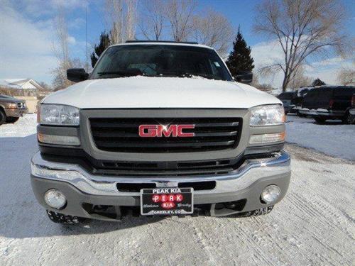 GMC Sierra 2005 photo 3