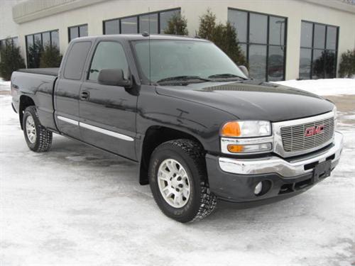 GMC Sierra 2005 photo 2