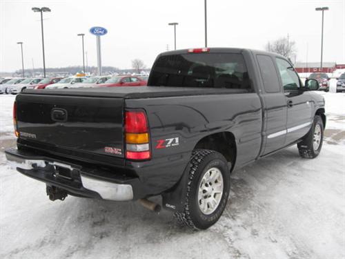 GMC Sierra 2005 photo 4