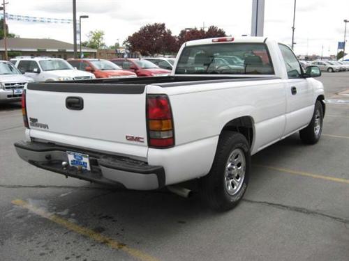 GMC Sierra 2005 photo 1