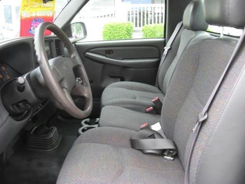 GMC Sierra 2005 photo 3