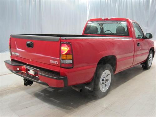 GMC Sierra 2005 photo 3