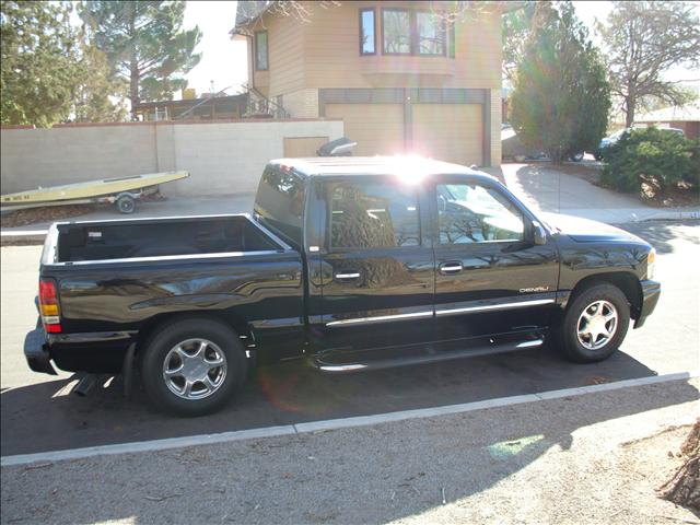 GMC Sierra EX Sedan 4D Pickup