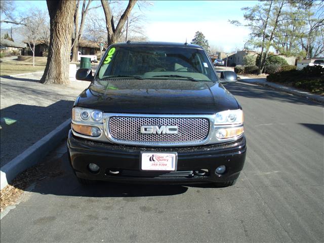 GMC Sierra 2005 photo 1