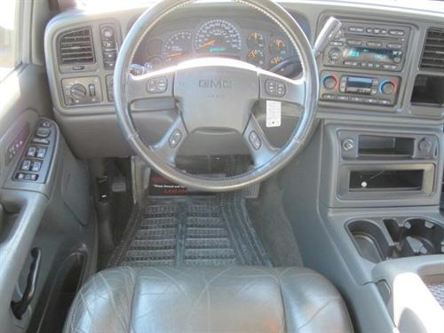 GMC Sierra 2005 photo 3