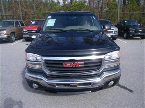 GMC Sierra 2005 photo 3