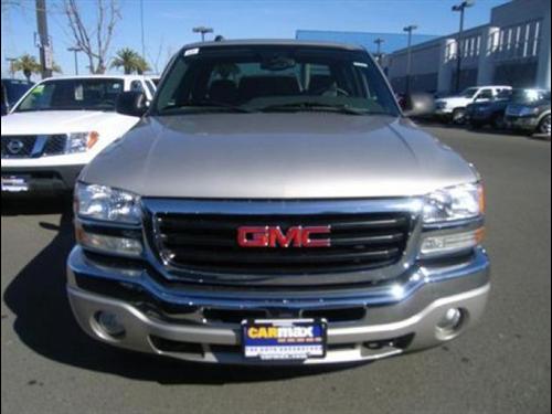 GMC Sierra 2005 photo 5