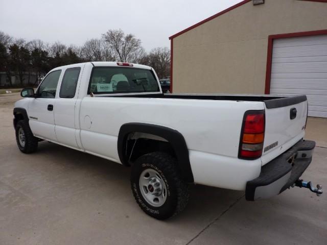 GMC Sierra 2005 photo 1