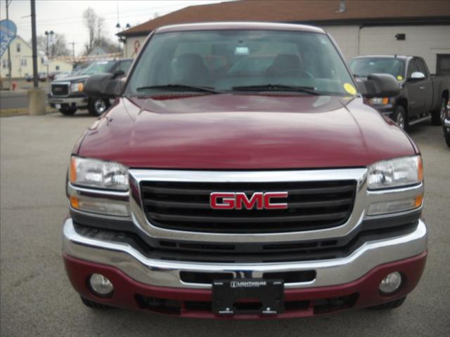 GMC Sierra 45 Pickup