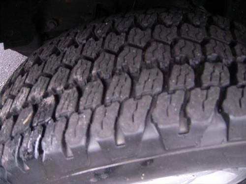 GMC Sierra 2005 photo 2