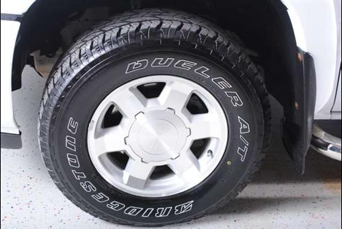 GMC Sierra 2005 photo 2