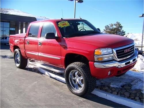 GMC Sierra 2005 photo 1