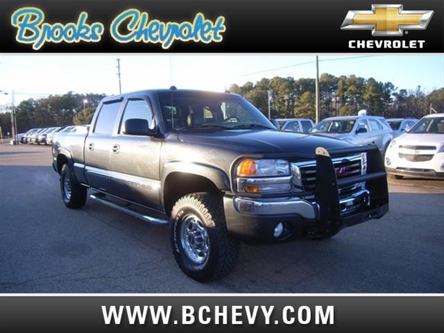 GMC Sierra 2005 photo 1