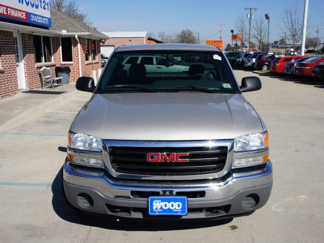GMC Sierra 2005 photo 1