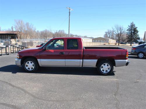 GMC Sierra 2005 photo 2