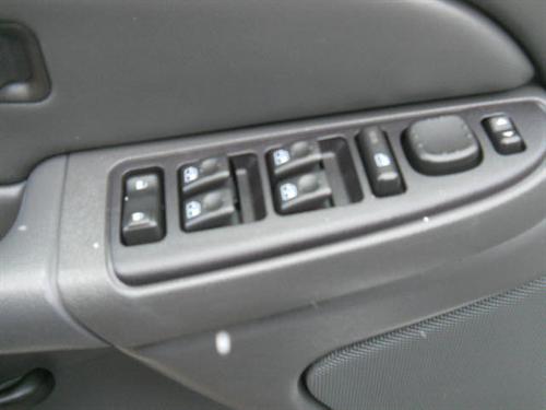 GMC Sierra 2005 photo 3