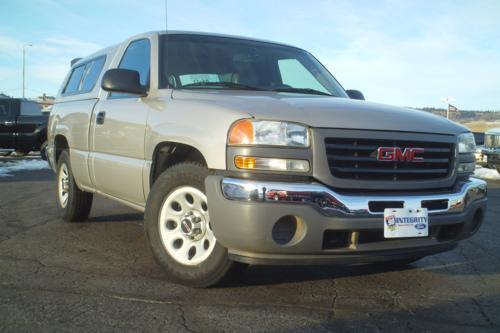 GMC Sierra 2005 photo 1