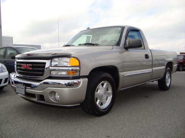 GMC Sierra 2005 photo 3