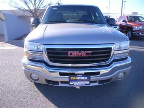 GMC Sierra 2005 photo 4