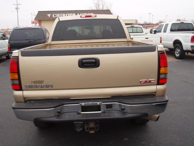 GMC Sierra 2005 photo 5
