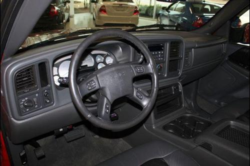 GMC Sierra 2005 photo 3
