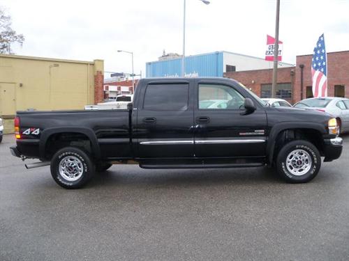 GMC Sierra 2005 photo 3