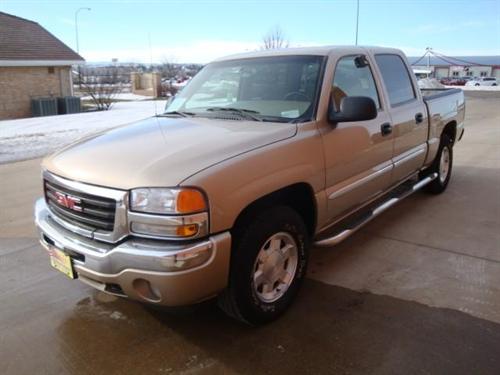 GMC Sierra 2005 photo 1