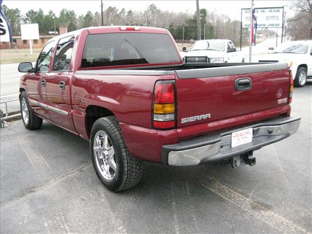 GMC Sierra 2005 photo 4