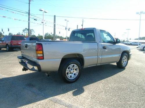 GMC Sierra 2005 photo 3