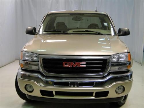 GMC Sierra 2005 photo 3