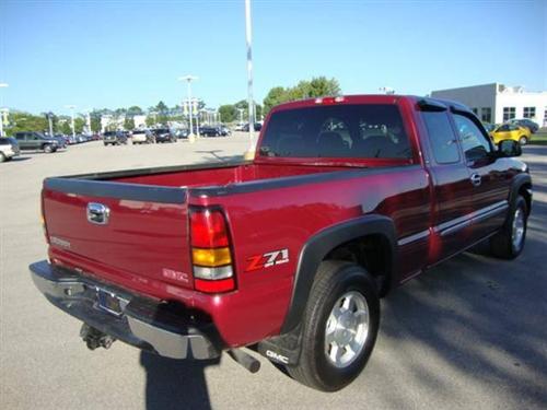 GMC Sierra 2005 photo 1