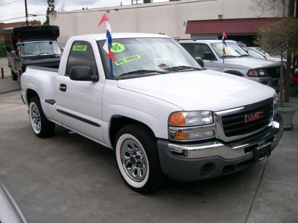 GMC Sierra V8 R-design Pickup